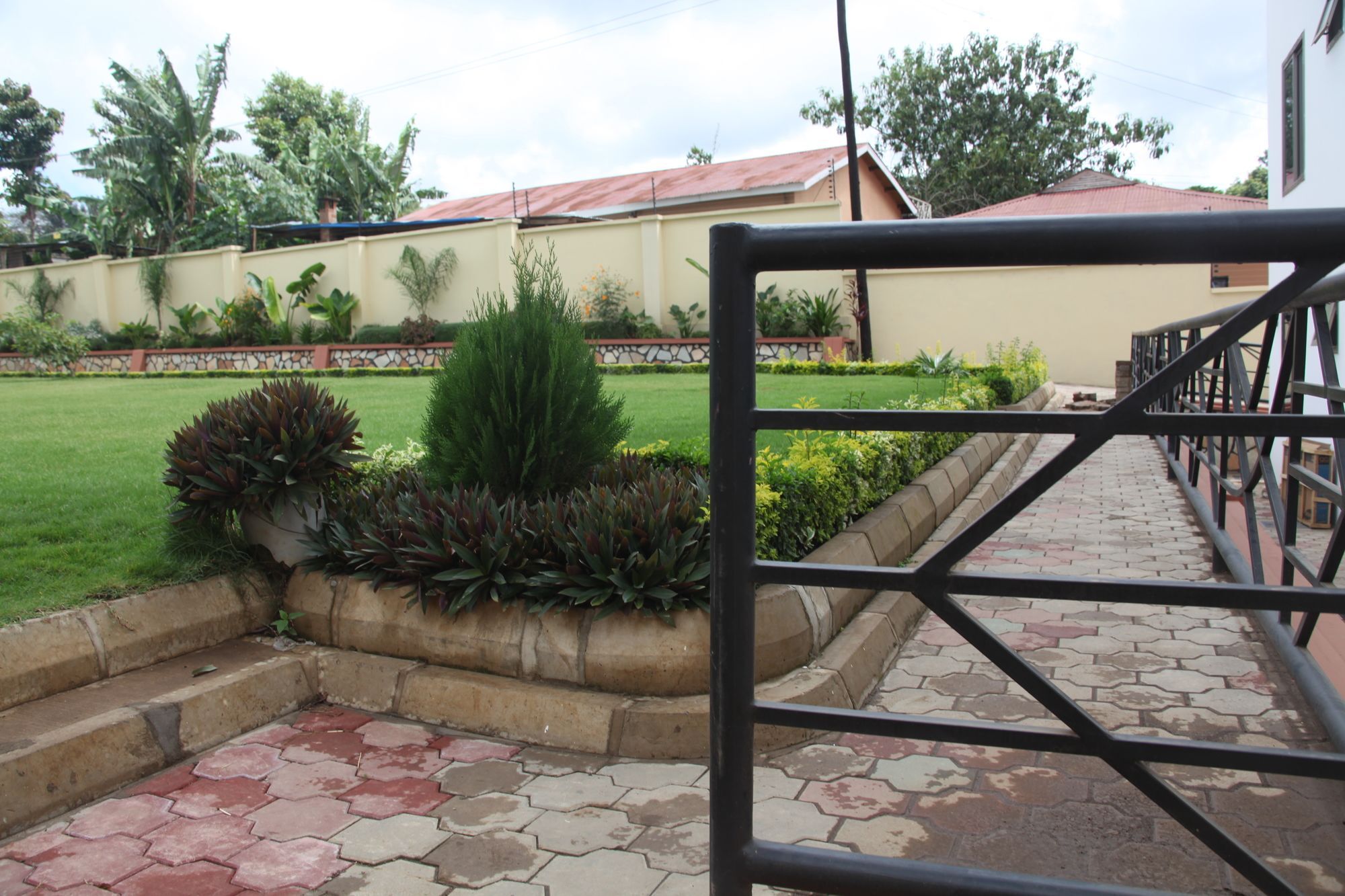 Merves Hotel Arusha Exterior foto
